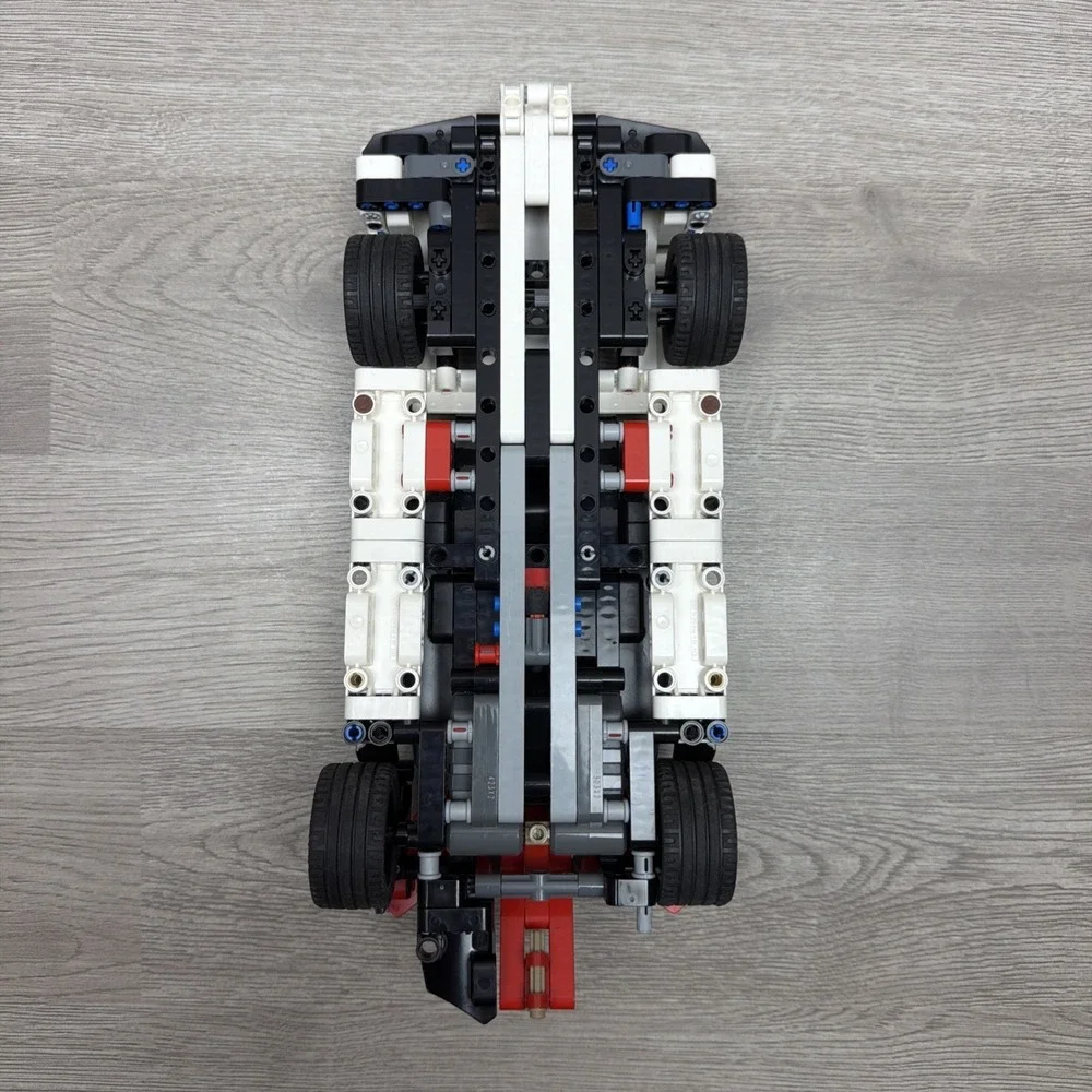 Lego Technic 42137 Formula E Porsche 99X Electric NO INSTRUCTIONS Assembled